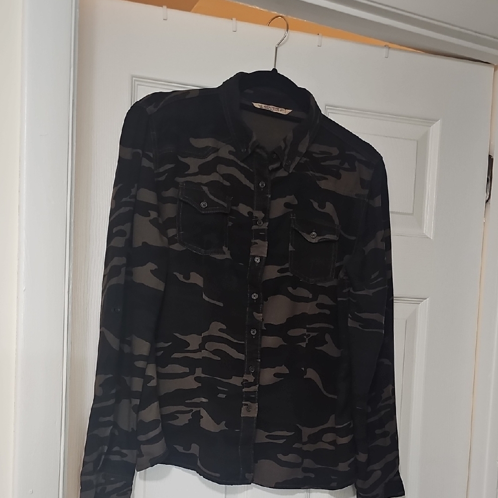 Women's Camouflage Jacket
